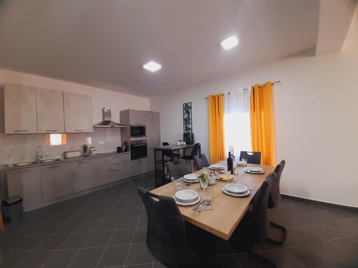 Villa Iva Rastevic Extérieur photo